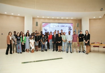 ADA University welcomed 75 international students from 36 countries
